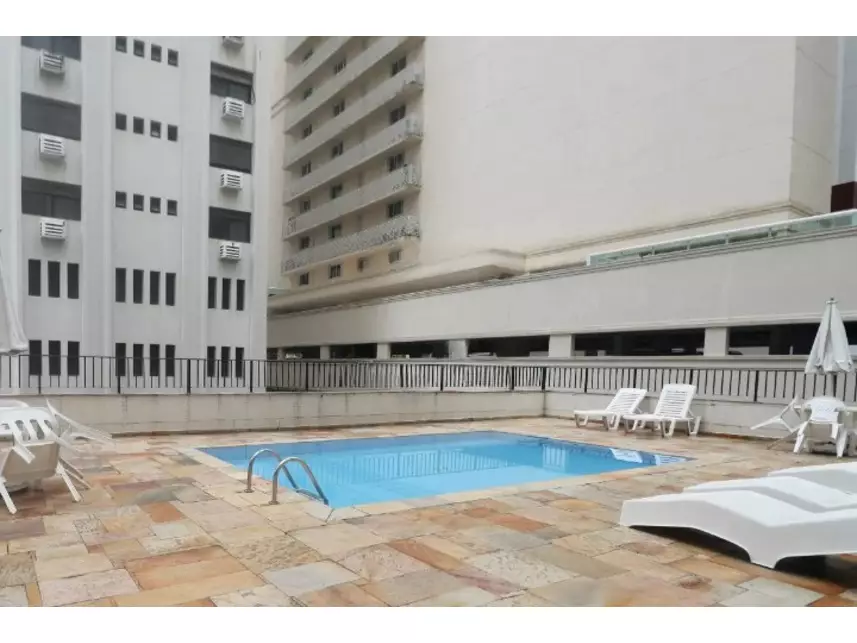 Apartamento à venda em leilão - foto 2