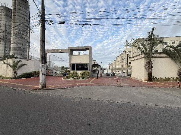 RESIDENCIAL PARQUE SERRA VILLE