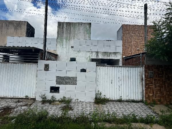 COND RES MULTIFAMILIAR