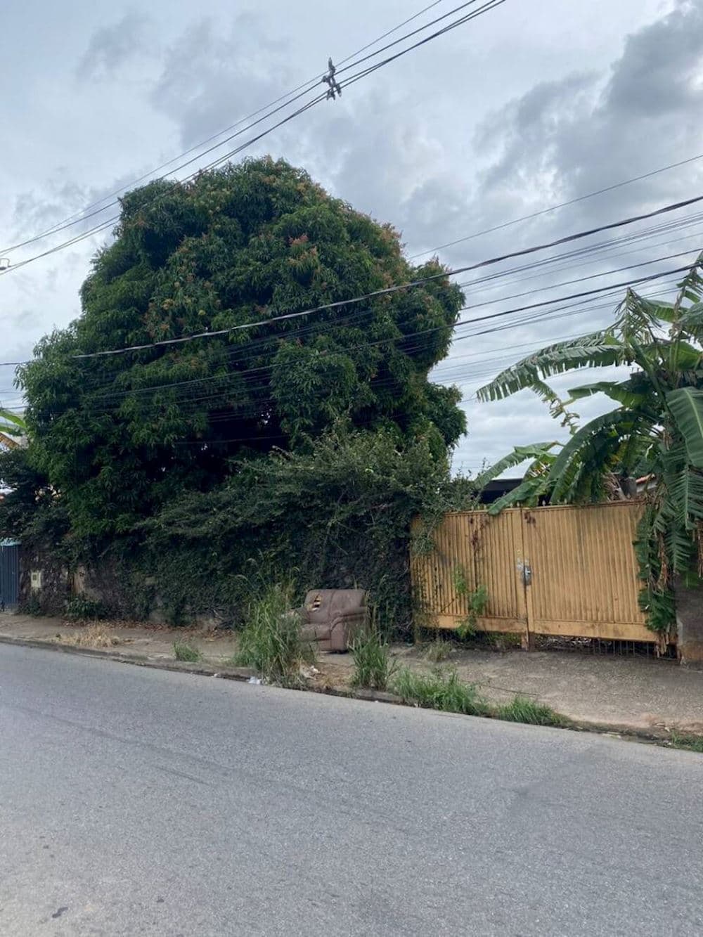 Casa, Padrão, 0 vaga(s) de garagem