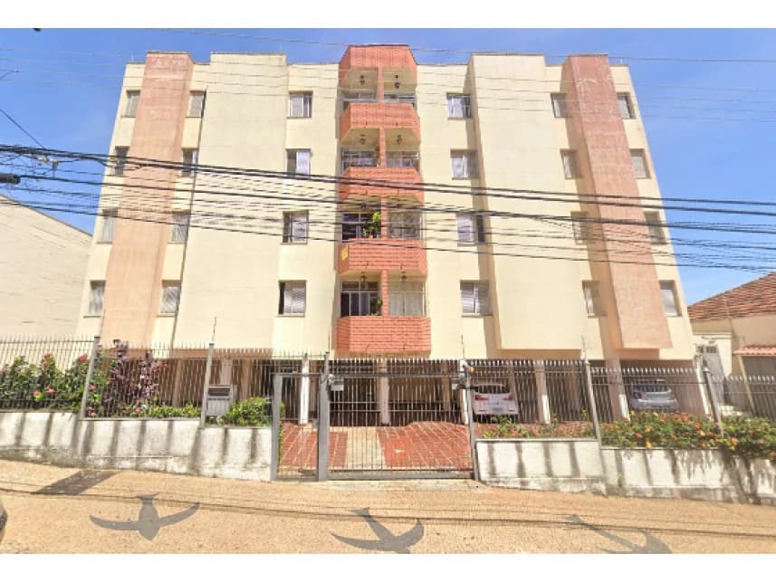 Apartamento à venda em leilão