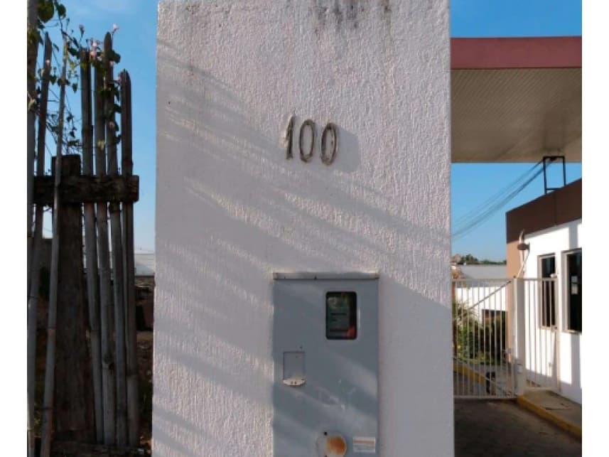 Terreno à venda em leilão