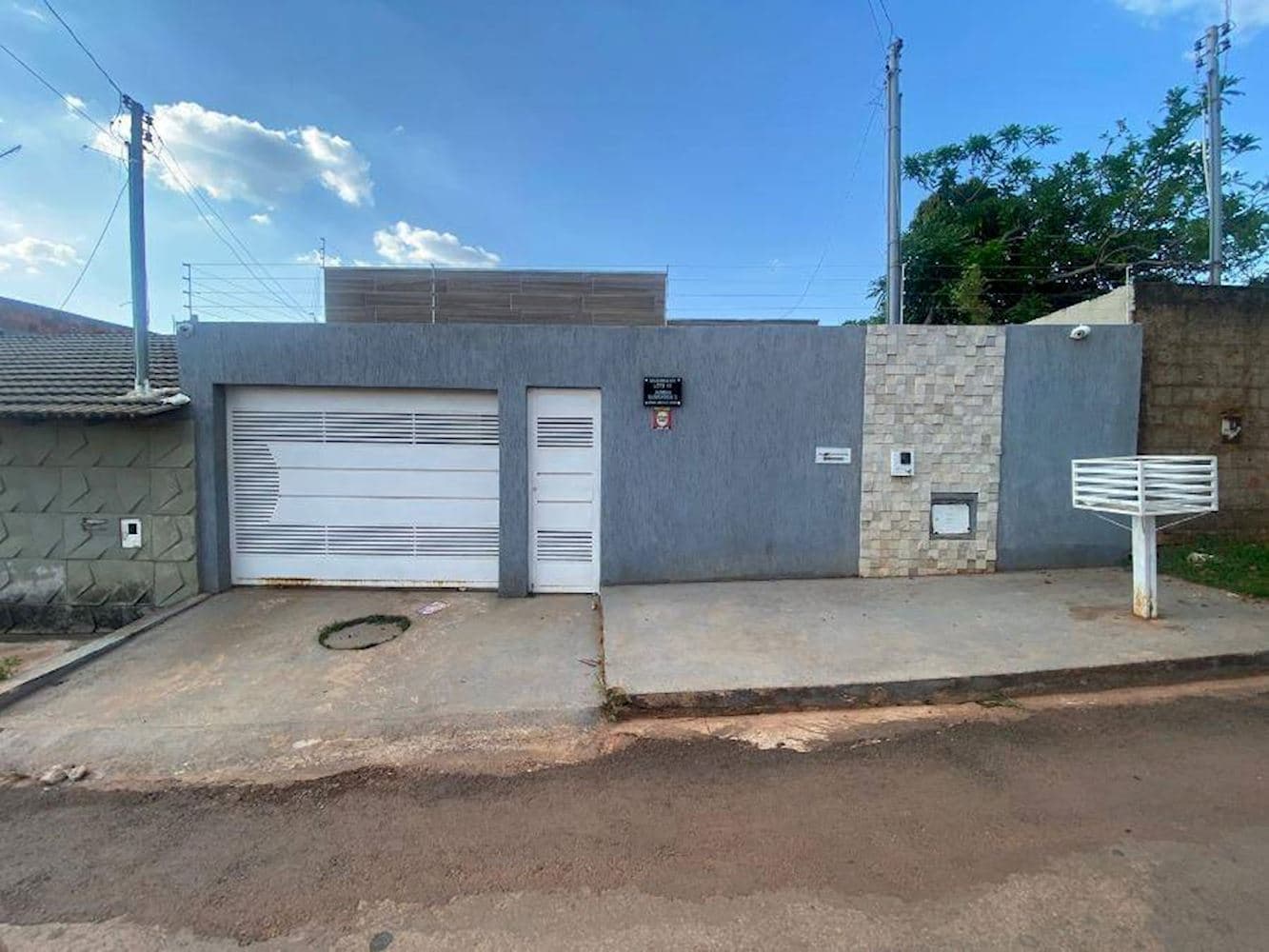Casa, Padrão, 0 vaga(s) de garagem