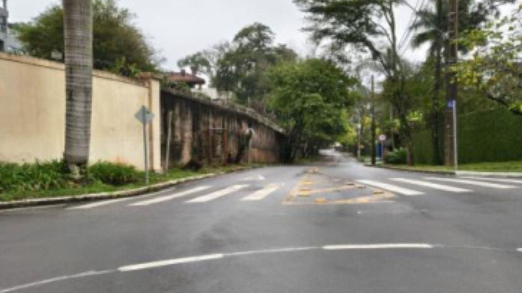 Casa no "Residencial Euroville" - Vila Califórnia - Carapicuíba/SP - foto 4