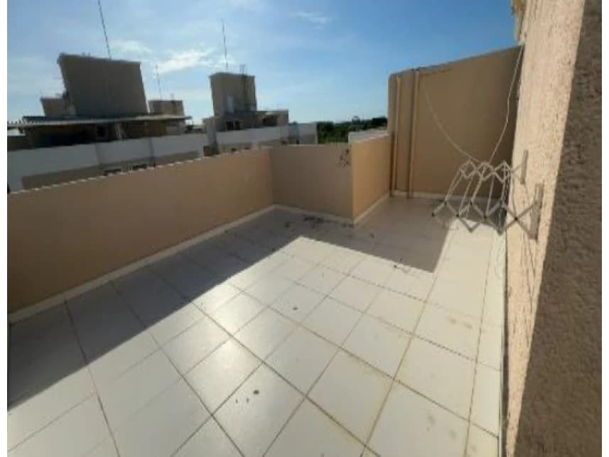 Apartamento à venda em leilão - foto 3
