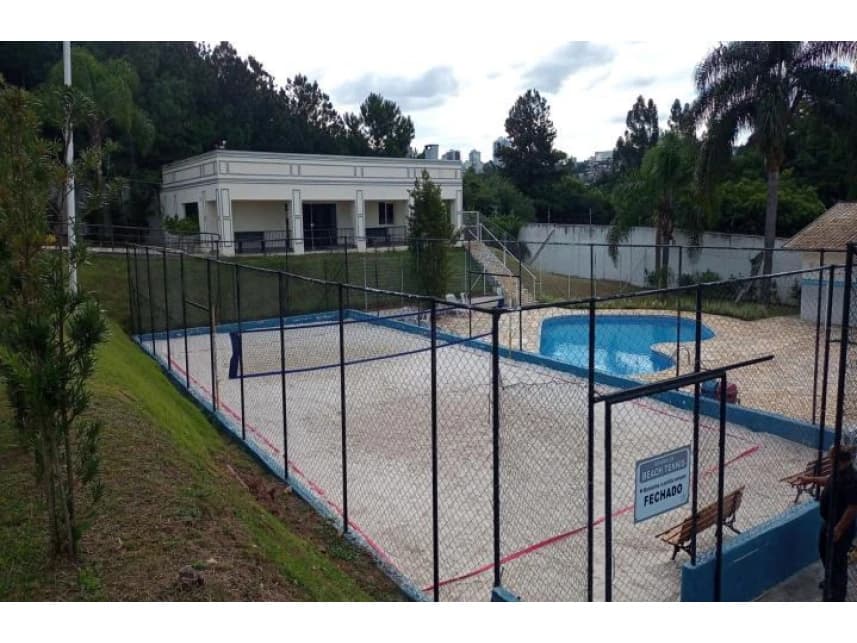 Casa à venda em leilão - foto 2