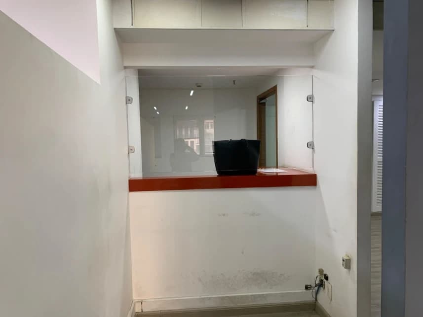 Sala Comercial à venda em leilão - foto 2