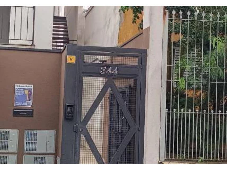 Apartamento à venda em leilão - foto 2