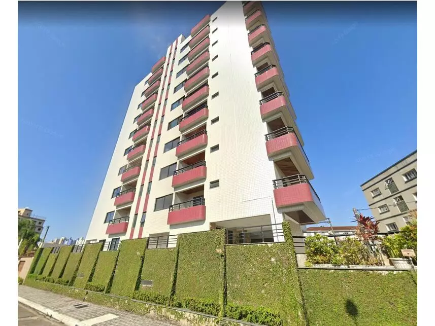 Apartamento à venda em leilão - foto 2