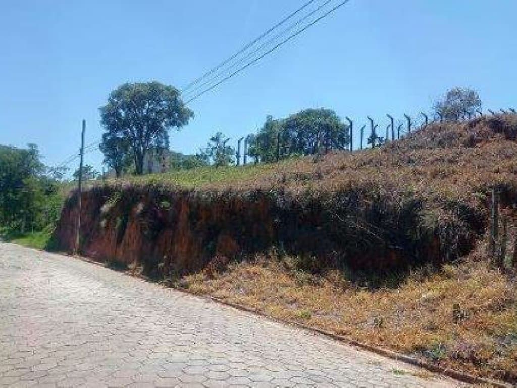 Terreno 780 m² - Jardim das Alterosas - Itajubá - MG