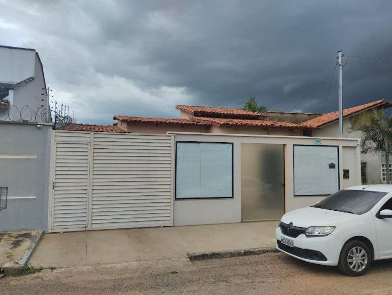 Casa, Padrão, 1 vaga(s) de garagem