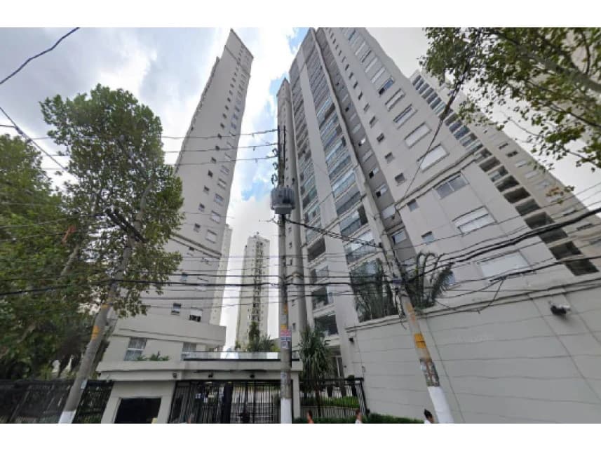 Apartamento à venda em leilão