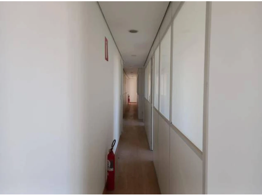 Sala Comercial à venda em leilão