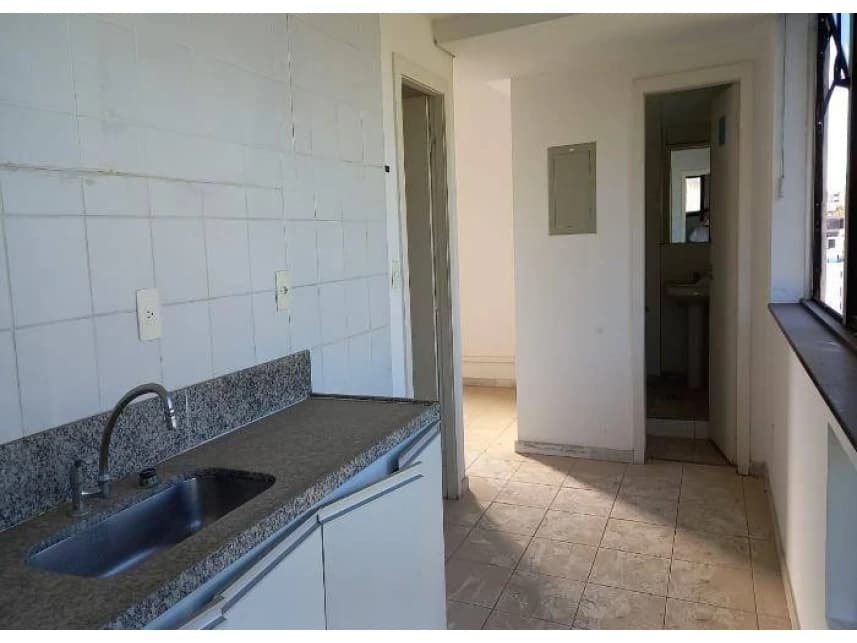 Sala Comercial à venda em leilão - foto 3