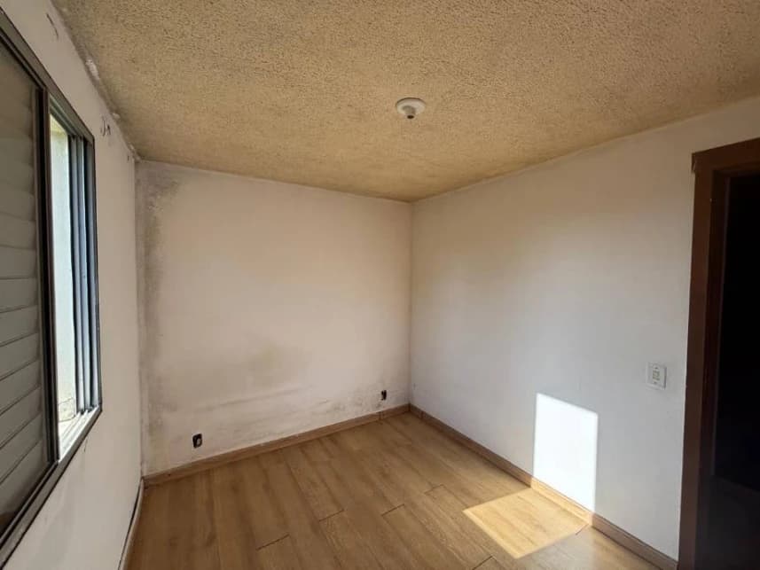Apartamento à venda em leilão - foto 2