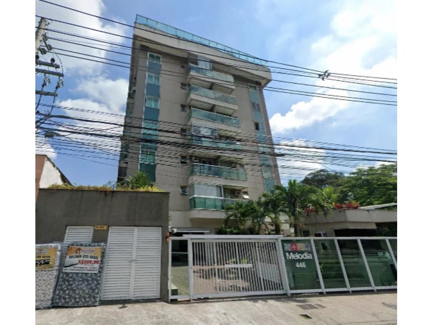 Apartamento à venda em leilão