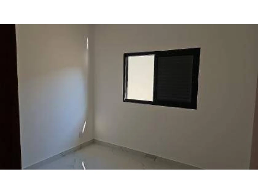 Casa à venda em leilão - foto 2