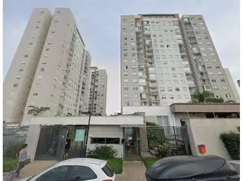 Apartamento à venda em leilão