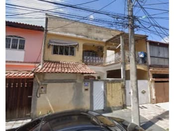 Apartamento à venda em leilão