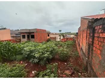 Terreno à venda em leilão