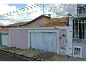 Casa à venda em leilão
