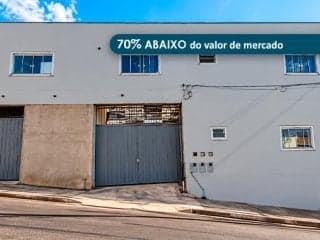 Prédio Comercial 916 m² - Elói Mendes-MG - Rua Três Pontas, 657 - Centro