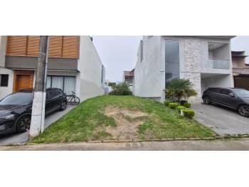 Terreno à venda em leilão