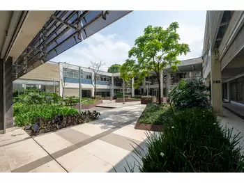 Prédio Comercial à venda em leilão